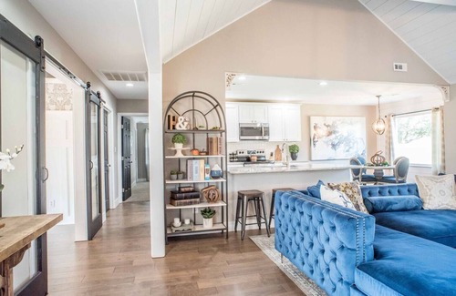 Madison House | As Seen on HGTV ~ @hgtvbnb ~ Unique & Comfy
