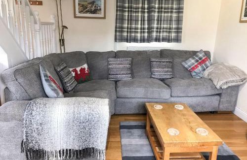 Llandysul House | Ash Cottage