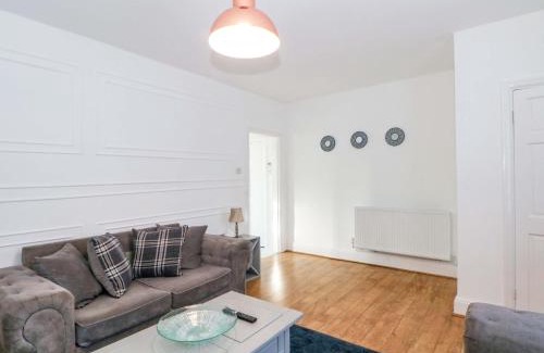 Trafford House | Ash House