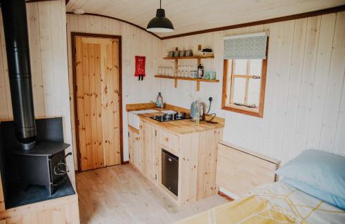 Saint Blazey Cabin | Ash Hut Wiveliscombe