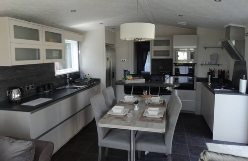 Swarland Cottage | Ash Retreat - a lodge that sleeps 4 guests in 2 bedrooms