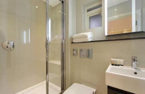 Courtfield Apartment | Ashburn Court Apartments