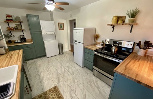 Greenville - Spartanburg Cottage | Ashford Cottage - Close to Downtown!