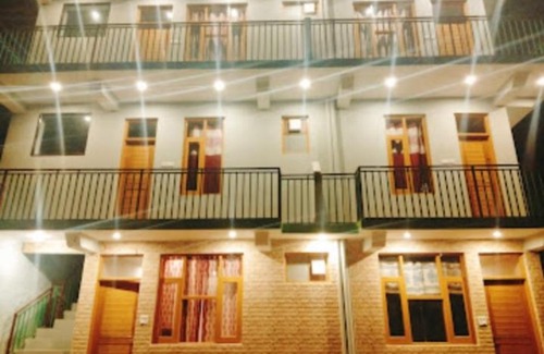 Bhagsu Nag House | Ashirwad Home Stay