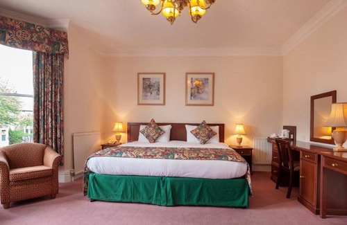 Cambridge Hotel | Ashley Hotel