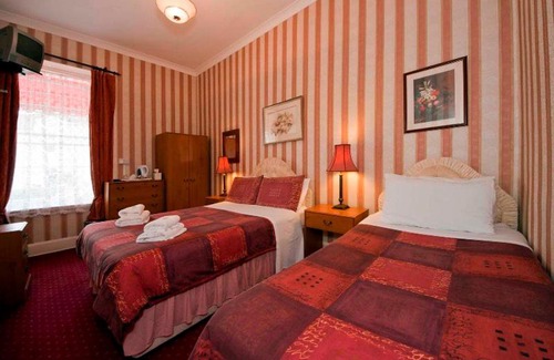 Torquay City Centre House | Ashurst Lodge