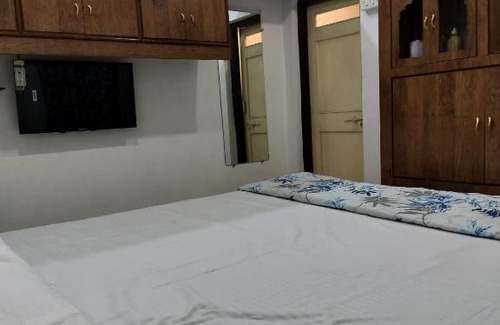 Ujjain House | Ashutosh Homestay and Hotels