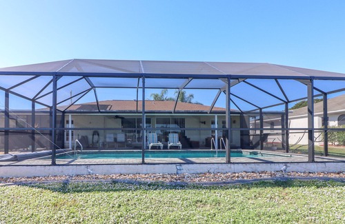 Port Charlotte House | Ask about discounts May-Oct.- Waterfront Retreat with Heated Pool