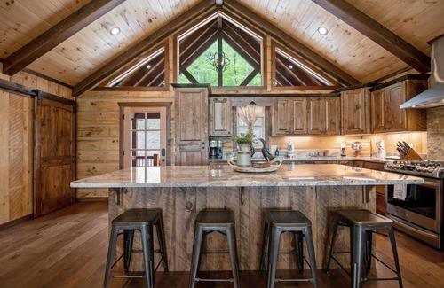 Cherry Log Cabin | Aska Favor - Aska Adventure Area