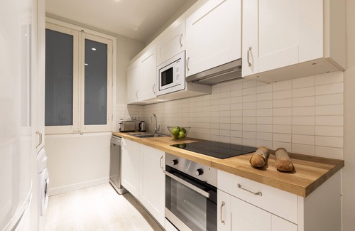 la Vila de Gracia Apartment | Aspasios Gracia Apartments