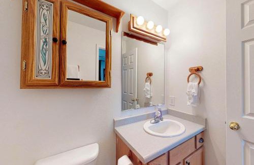 Wildernest Apartment | Aspen Glen 80