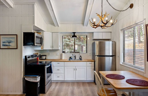 Greer House | Aspen Hideaway Cabin 6