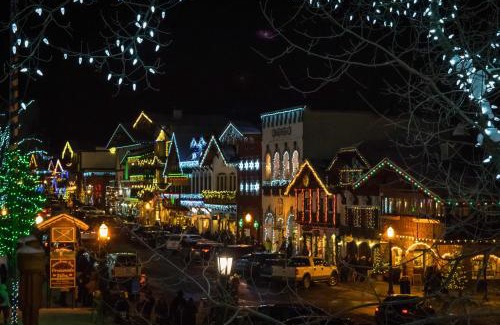 Downtown Leavenworth Apartment | Aspen Suites 505: Enchantment Abode