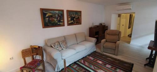 La Alqueria House | Astarte House Down