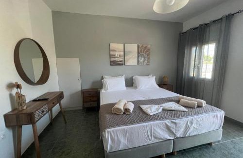 Adamas Apartment | Asterias Studios