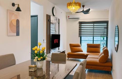 Central Seberang Perai Apartment | Aston Acacia Luxe Retreat 7-8Pax with Free Netflix