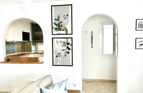 Estepona Apartment | Astor Estepona: Lux 2BD Frontline Marina, Pool, WiFi, Sea views, Private parking