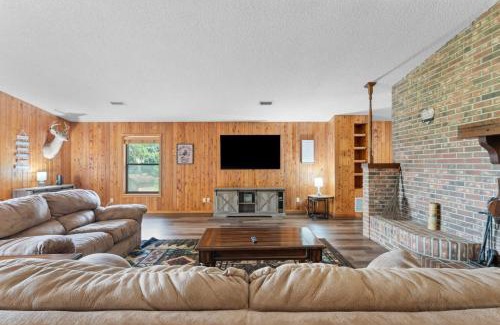 Dillard Estates House | Astor Manor At Rivers Edge