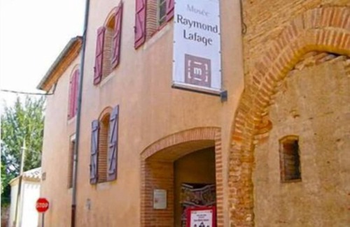 Lisle-sur-Tarn House | At the Cabanon de Lisle, a peaceful resource centre