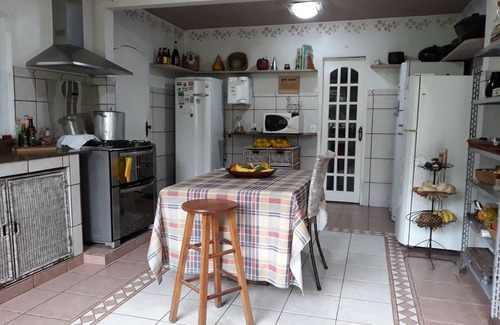 Vila Santa Alice House | At the foot of the Petrópolis mountains, 50 minutes from Rio, beautiful country house.