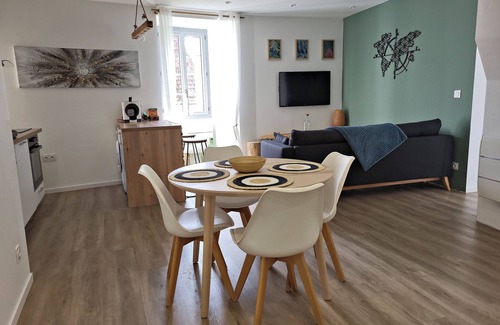 Saint-Cyprien Apartment | At the gates of the abbey