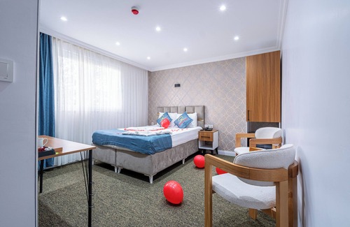 Kucukcekmece Hotel | Atakent Suite Hotel