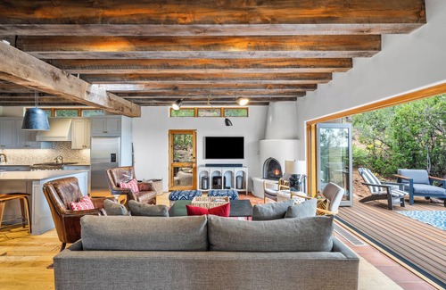 Historic Eastside House | Atalaya - Mountaintop Luxury