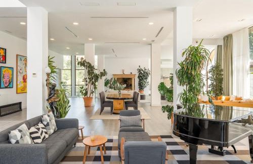 Marbella Villa | Atalya Rio Verde