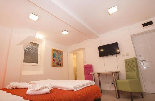 Stari Grad Apartment | Atelier 1 Apartment