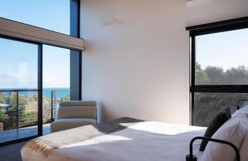 Coles Bay House | Atelier on Freycinet - Beachside Property