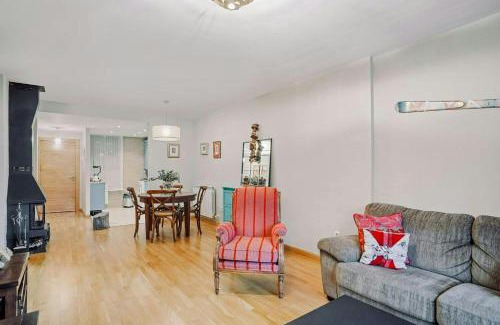 Sallent de Gallego Apartment | Atenea by CARDI Suites