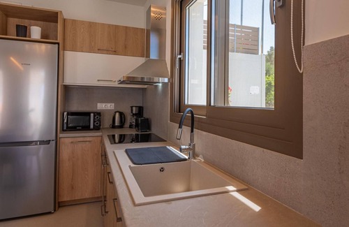 Adele Villa | Athel Panoramic view Villas Athina