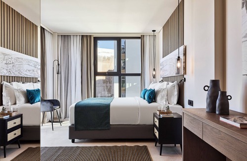 Piraeus Hotel | Athenarum Portus Life & Style Hotel