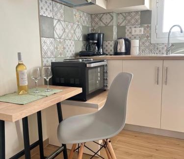 New Kypseli Apartment | Athenian Loft with urban view!