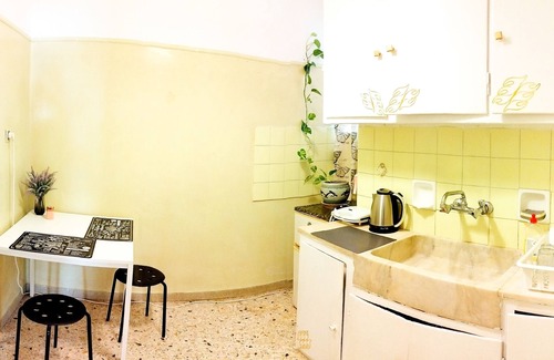 Athens House | Athens all seasons
