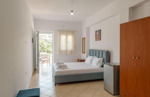 Himare Apartment | Athina Rooms