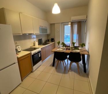 Aigaleo Apartment | Athina’s apartment
