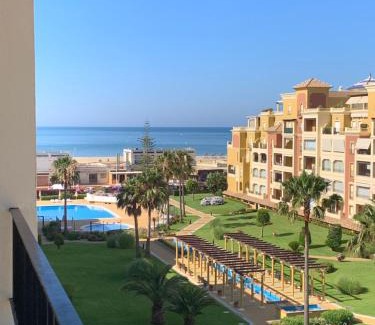 Ayamonte Apartment | Atico 3 dormitorios en Primera Linea de Playa con vistas al mar Pleno Centro de Isla Canela