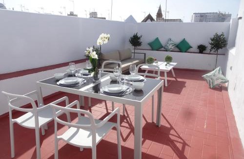 Old Town Apartment | Atico Terraza Cadiz Centro Ascensor Playa de la Caleta