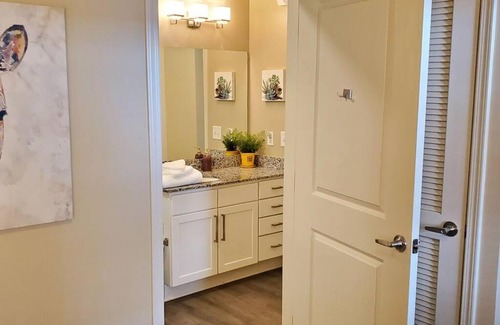 Ardmore Apartment | Atlanta Buckhead Luxe
