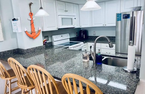 Sneads Ferry Condo | Atlantic Paradise at St. Regis, Amazing Views, Steps to Beach and Self Check-In
