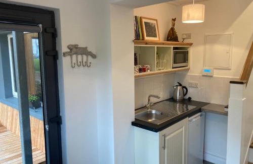 Ballyferriter Apartment | Atlantic Way Village Apartment