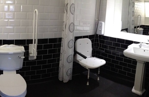 Torquay City Centre Apartment | Atlantis Holiday Apartments