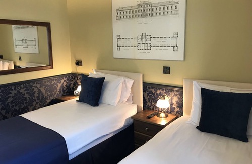 Torquay City Centre Apartment | Atlantis Holiday Apartments