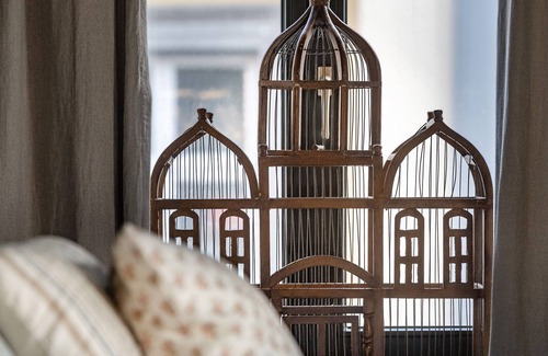 Historical Center Bruges Apartment | Atmospheric space with own bathroom in the heart of he city.