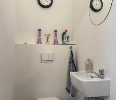 Laken Apartment | Atomium Victory