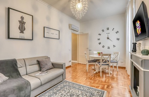 Rione III Colonna House | ATRHOME- PENTHOUSE FRATTINA