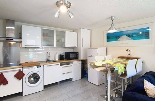 Lacanau-Ocean House | Attached house 4 people under the pine, Lacanau Ocean