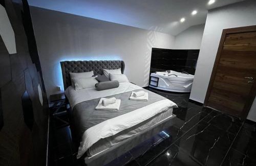 Kragujevac Apartment | Attico Spa