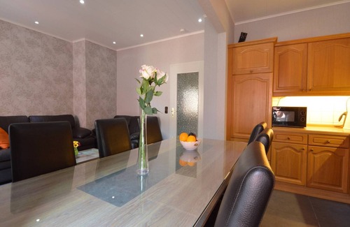 Zell Apartment | Attractive Apartment in Zell near River